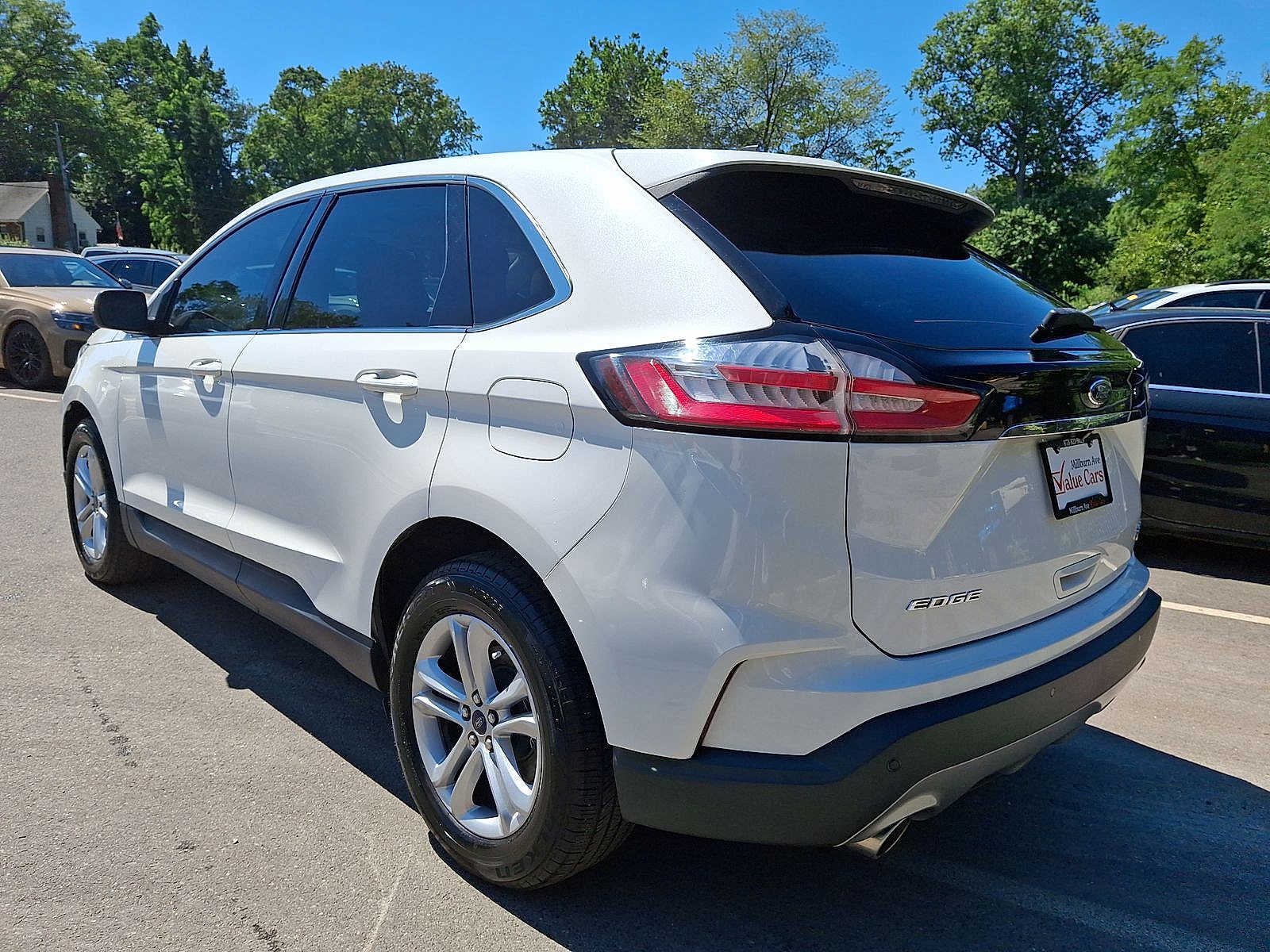 Thumbnail: 2020 Ford Edge - 21