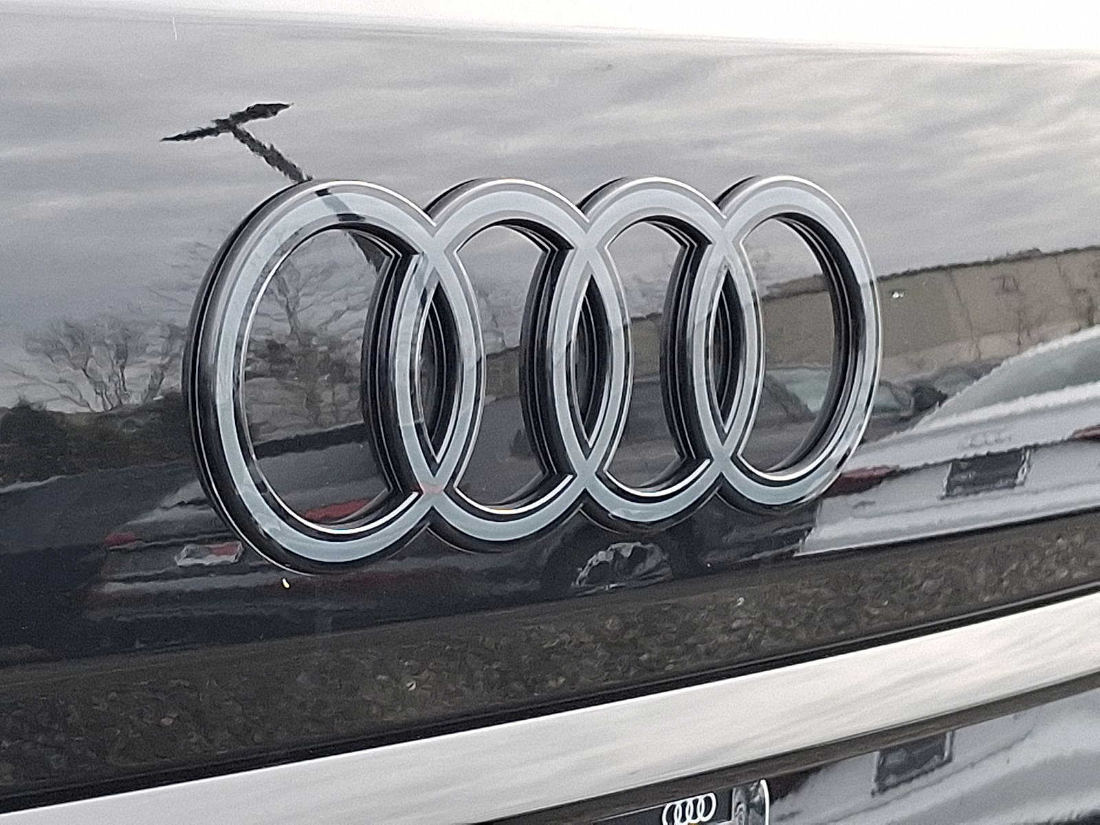 Thumbnail: 2026 Audi Q7 - 19