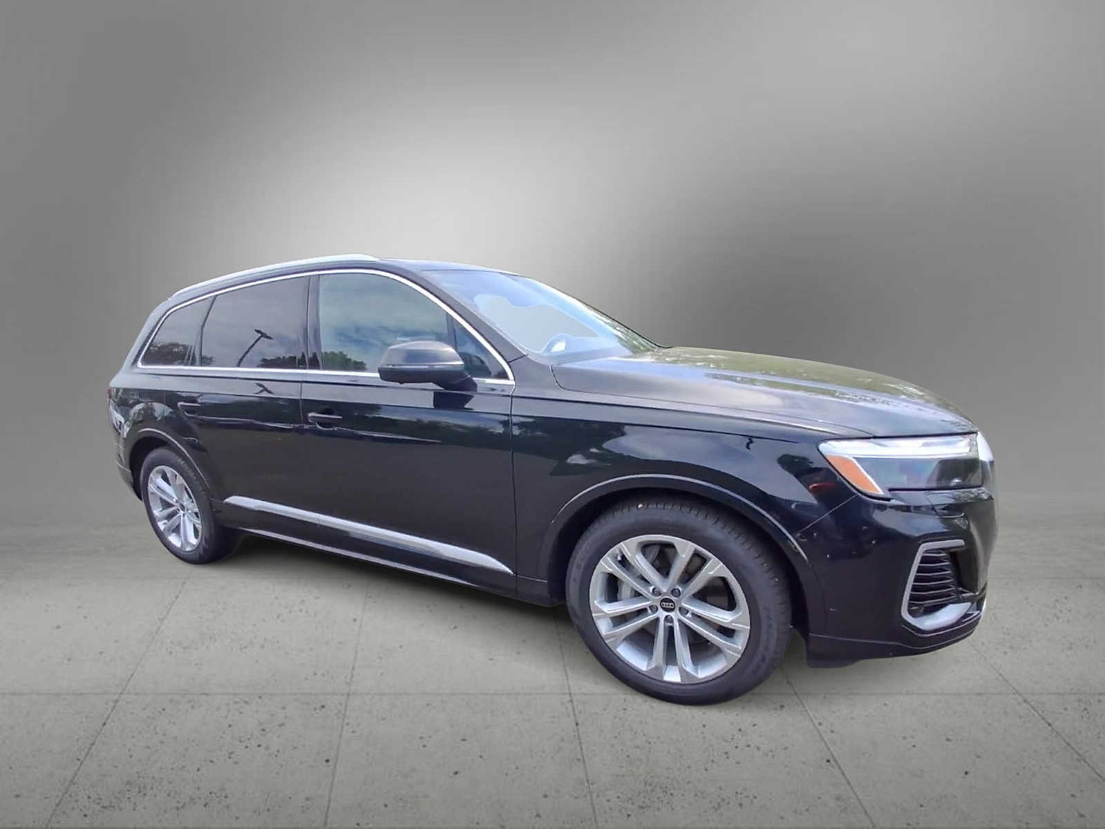 Thumbnail: 2026 Audi Q7 - 2