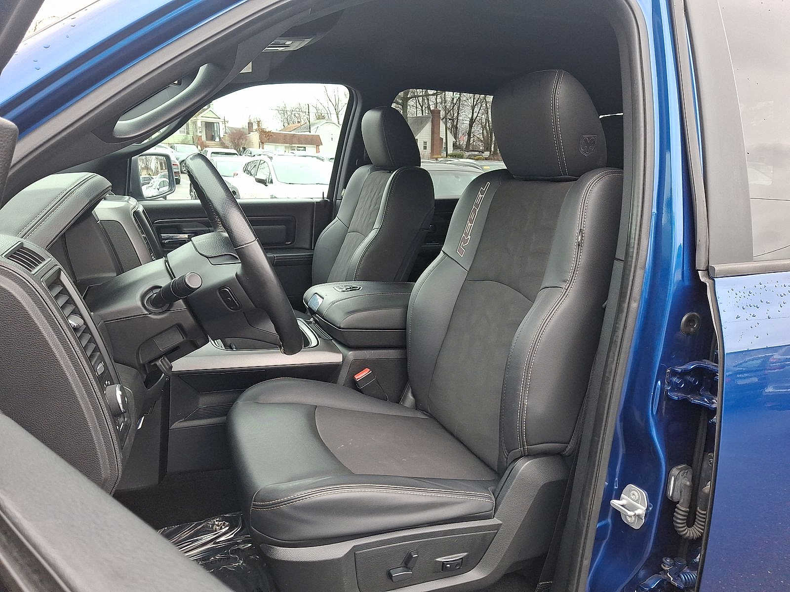 Thumbnail: 2017 RAM 1500 - 11