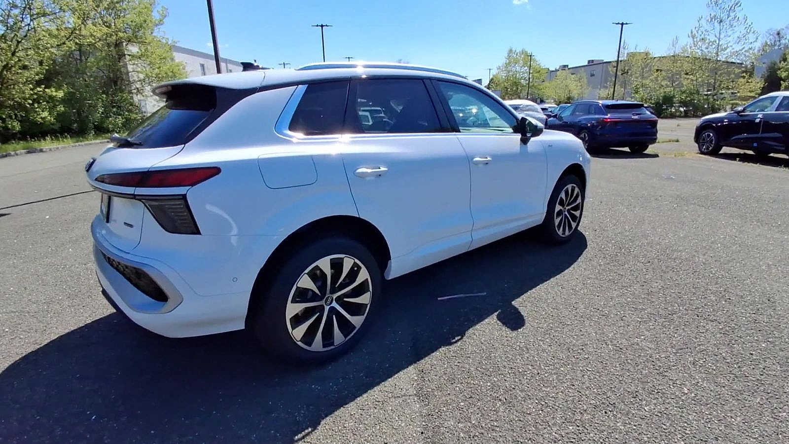 Thumbnail: 2026 Audi Q3 - 8