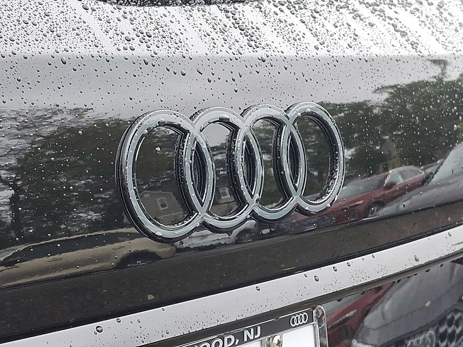 Thumbnail: 2026 Audi Q7 - 17