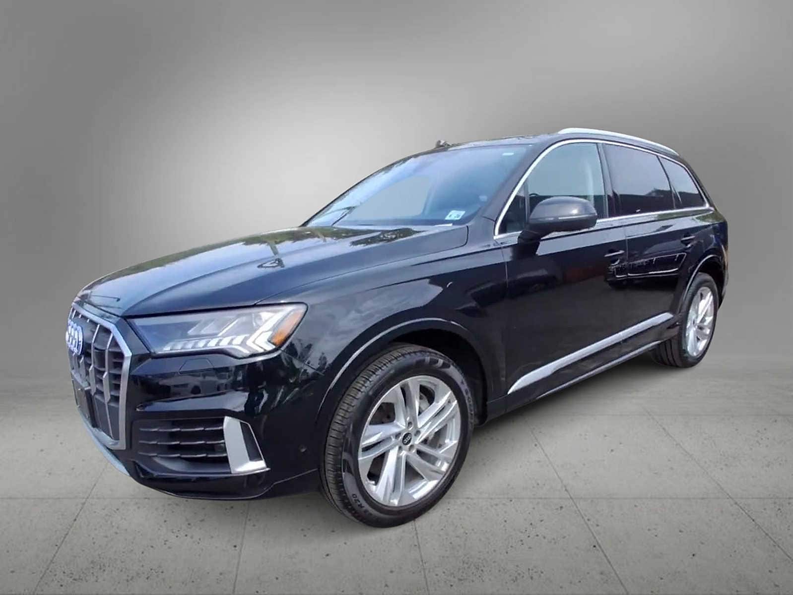 Thumbnail: 2023 Audi Q7 - 4