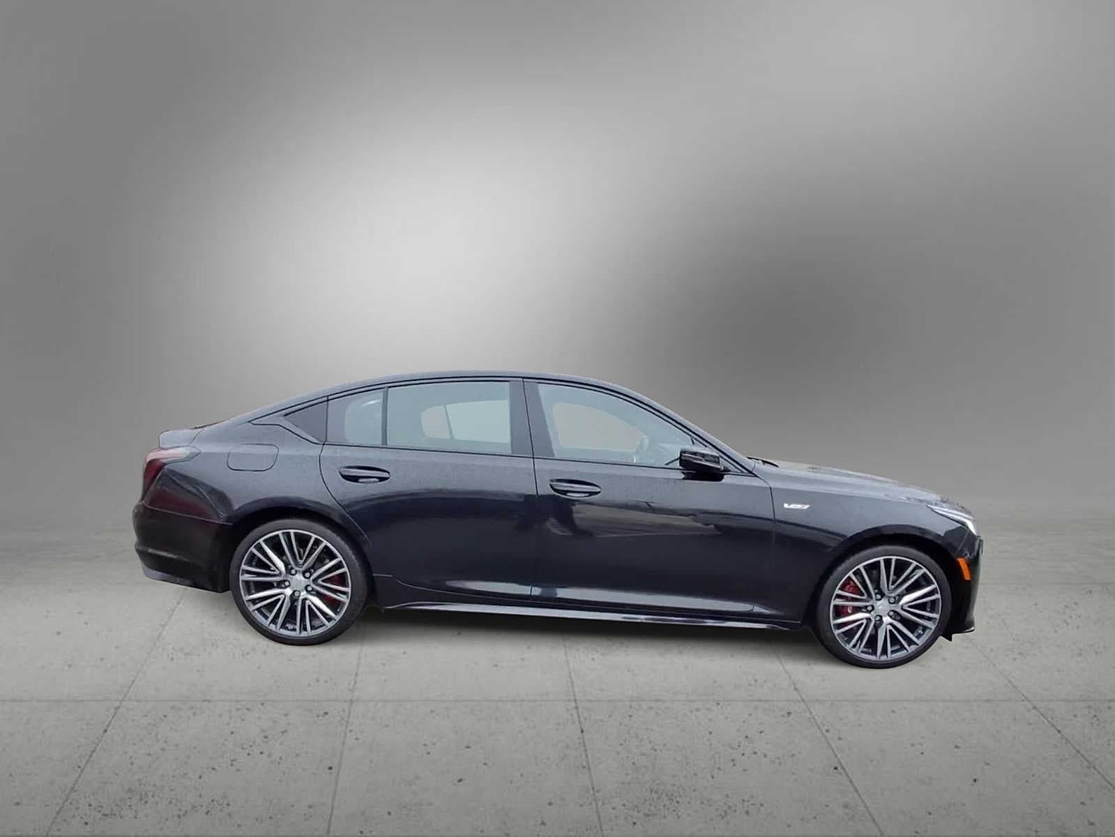 Thumbnail: 2023 Cadillac CT5 - 9