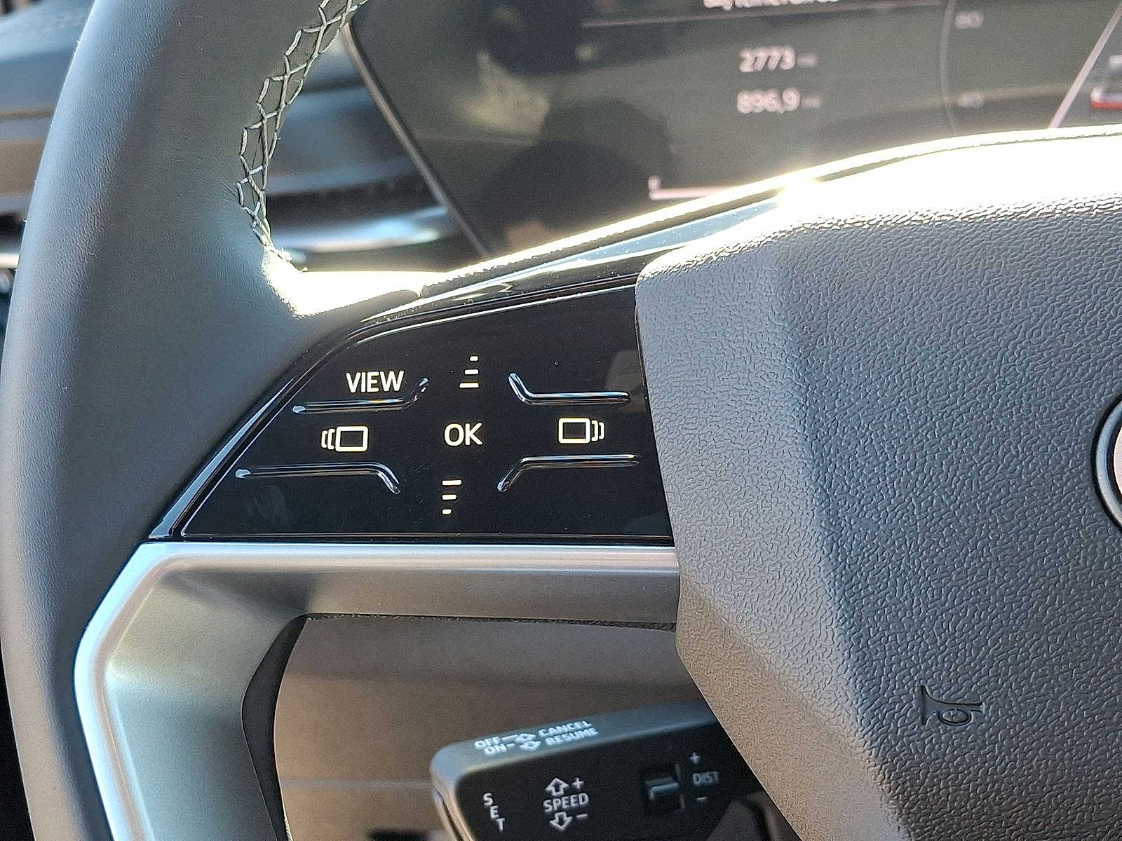 Thumbnail: 2025 Audi Q5 - 17