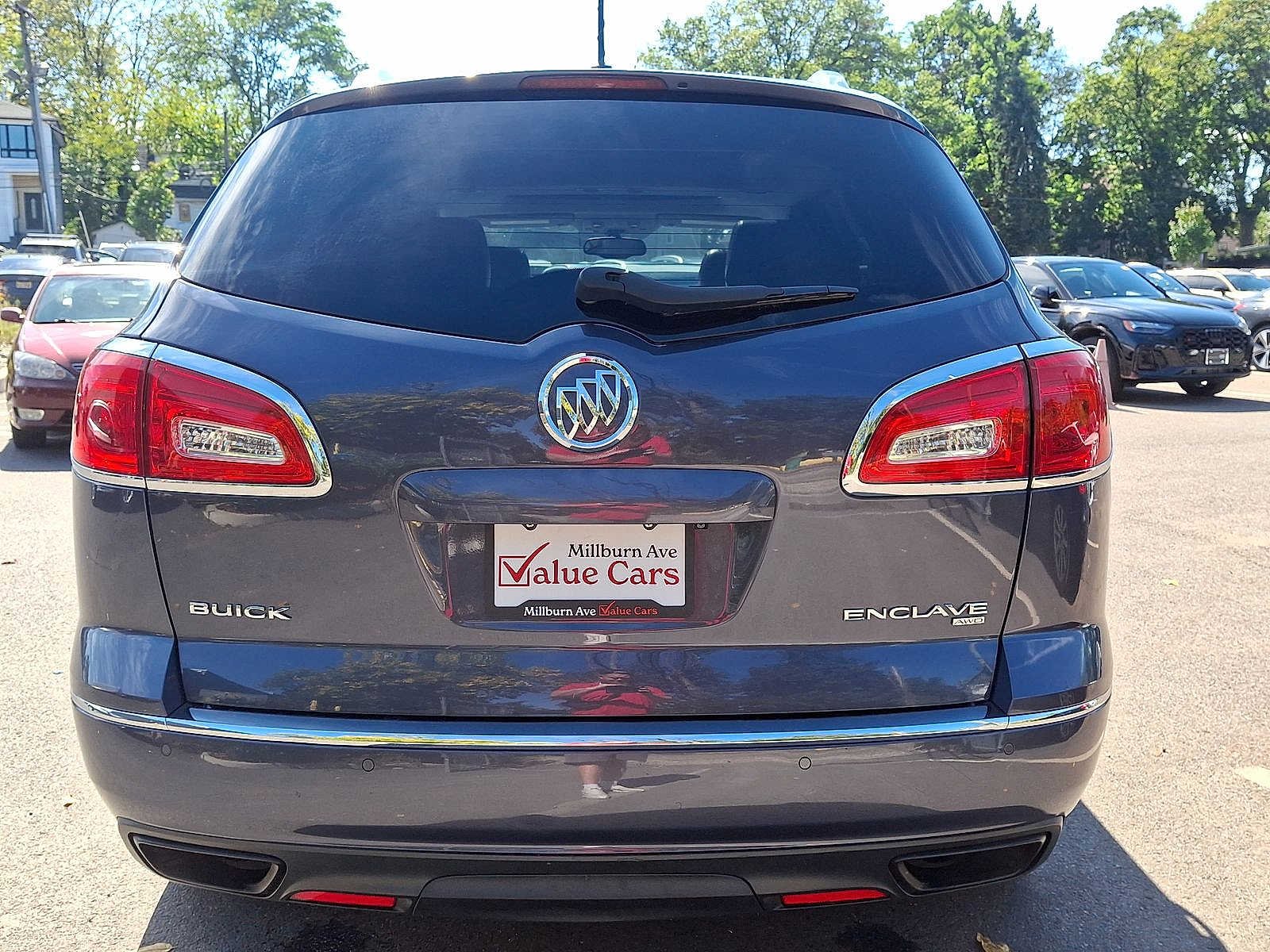 Thumbnail: 2013 Buick Enclave - 23
