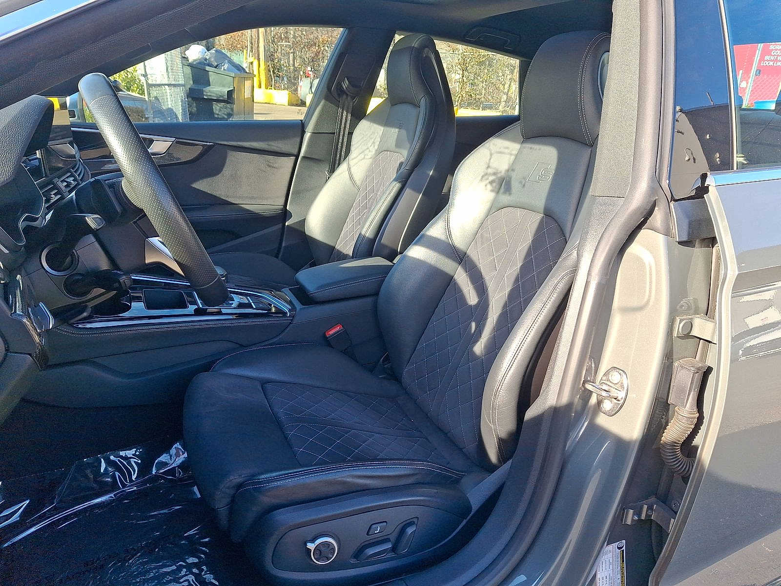 Thumbnail: 2023 Audi S5 - 11