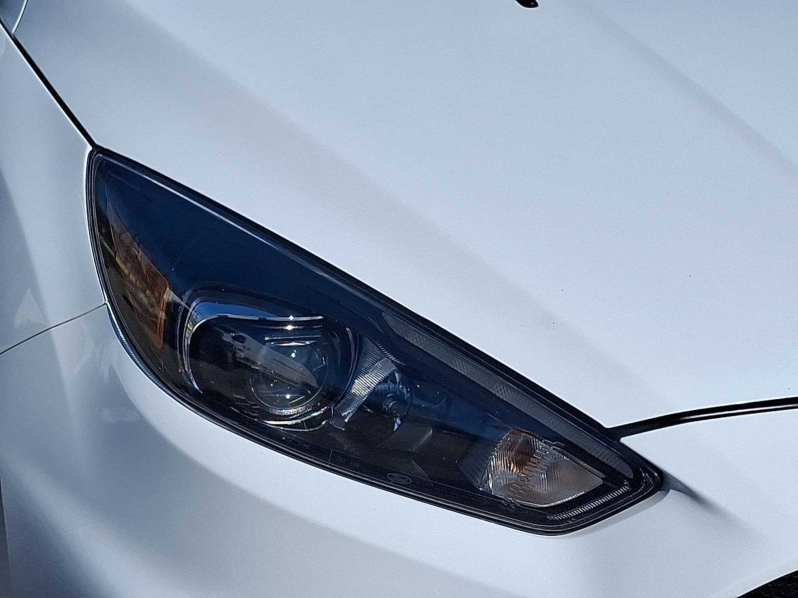 Thumbnail: 2017 Ford Focus - 26