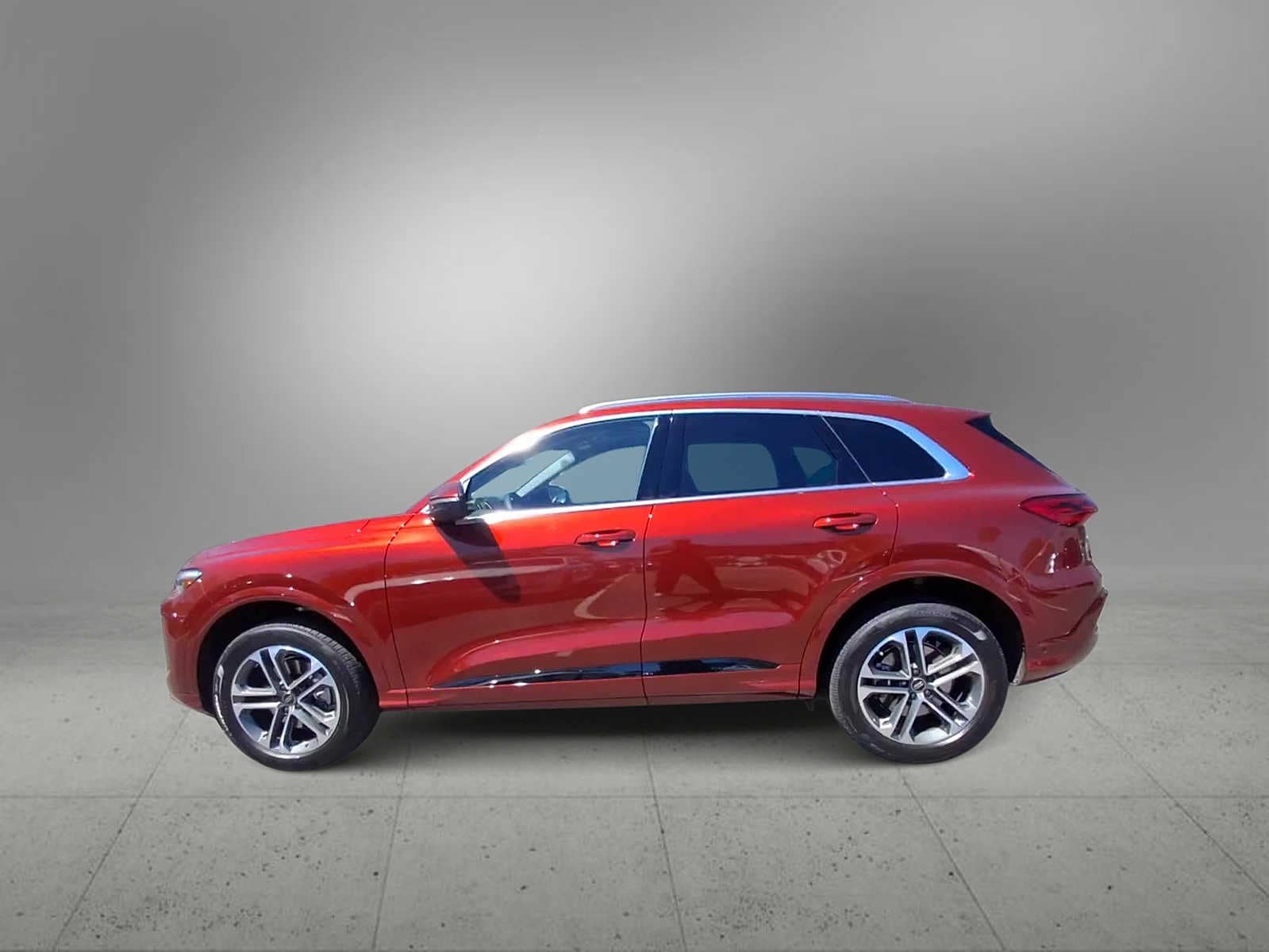 Thumbnail: 2025 Audi Q5 - 5