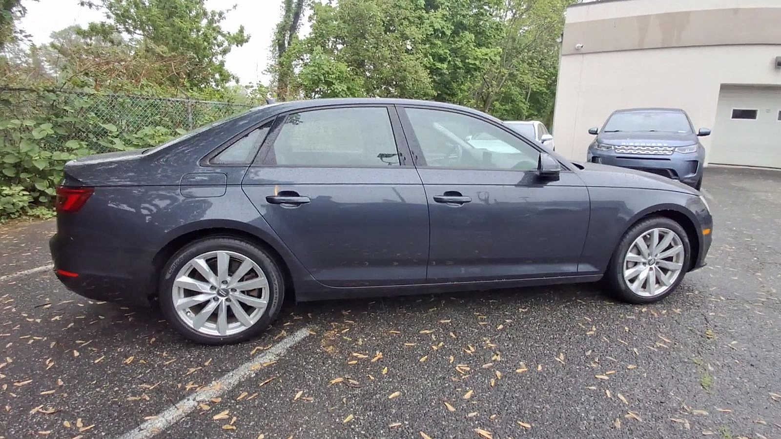 2017 Audi A4 Premium 9