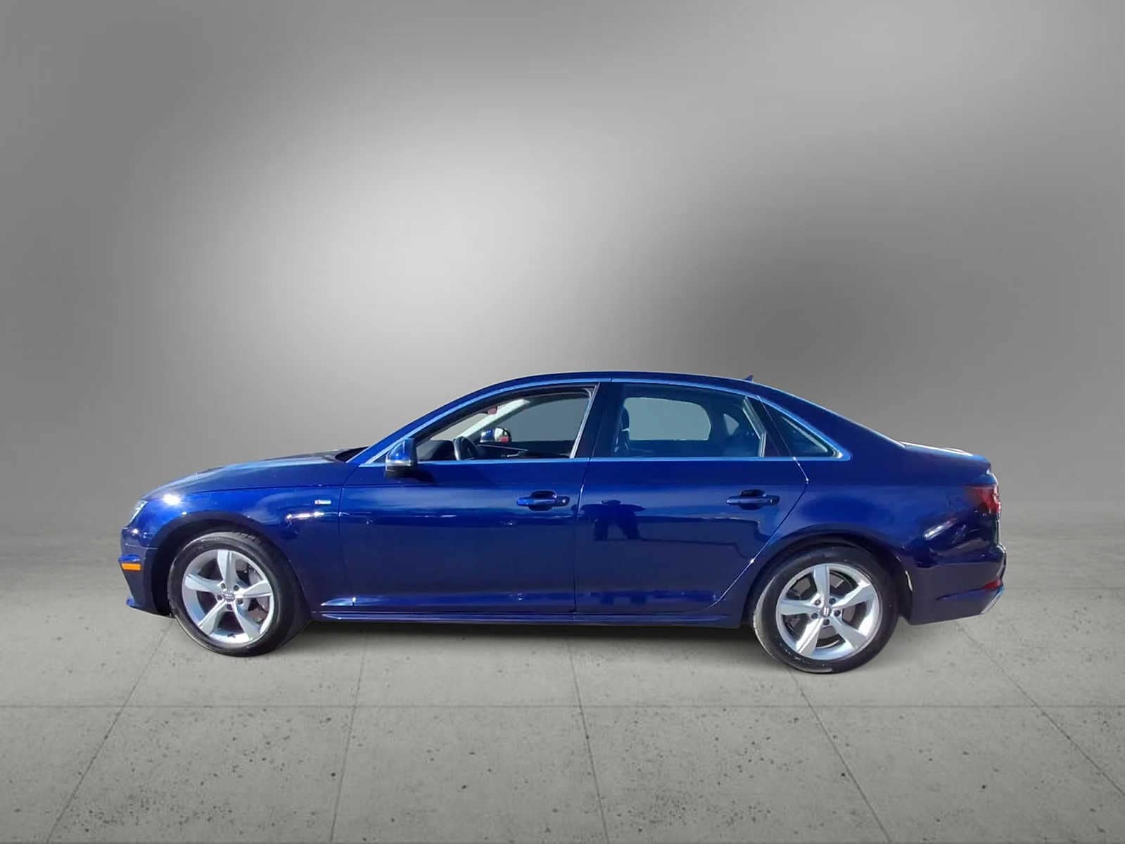 Thumbnail: 2019 Audi A4 - 4