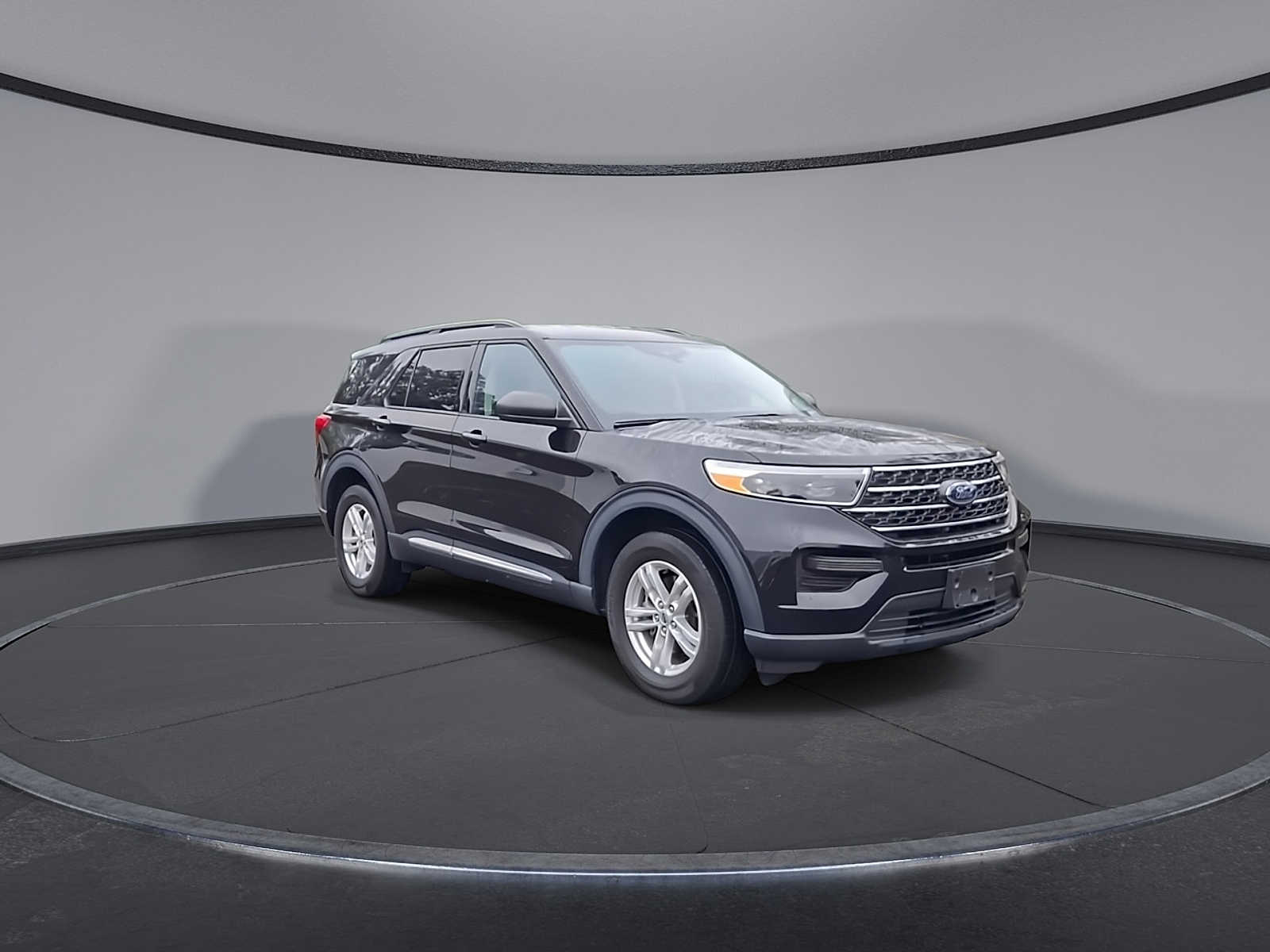 Thumbnail: 2022 Ford Explorer - 2