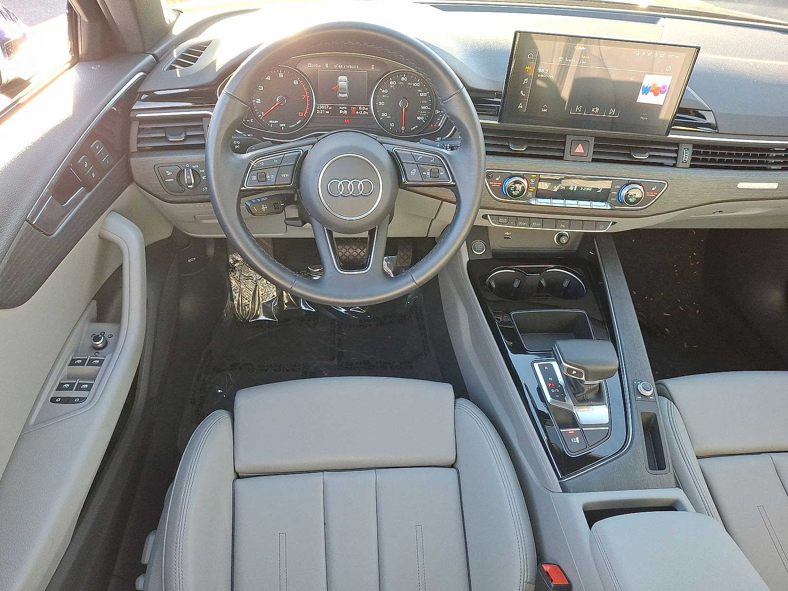 Thumbnail: 2023 Audi A4 - 21