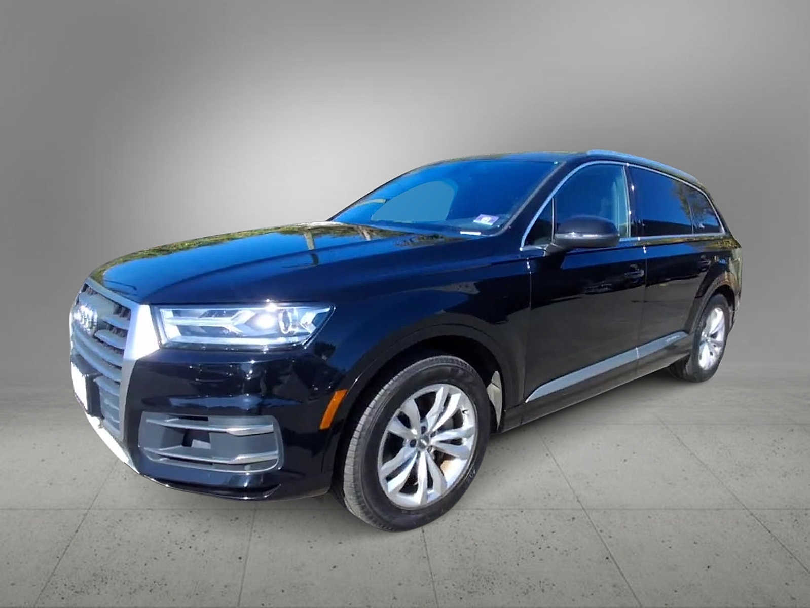 2019 Audi Q7 Premium photo 4