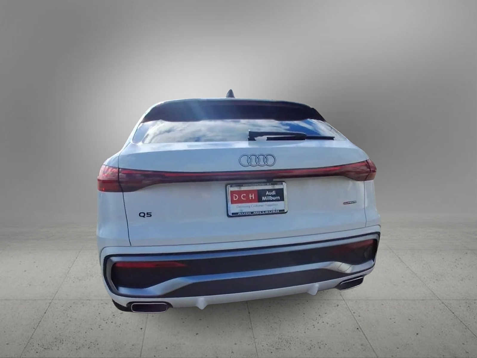 Thumbnail: 2025 Audi Q5 - 7