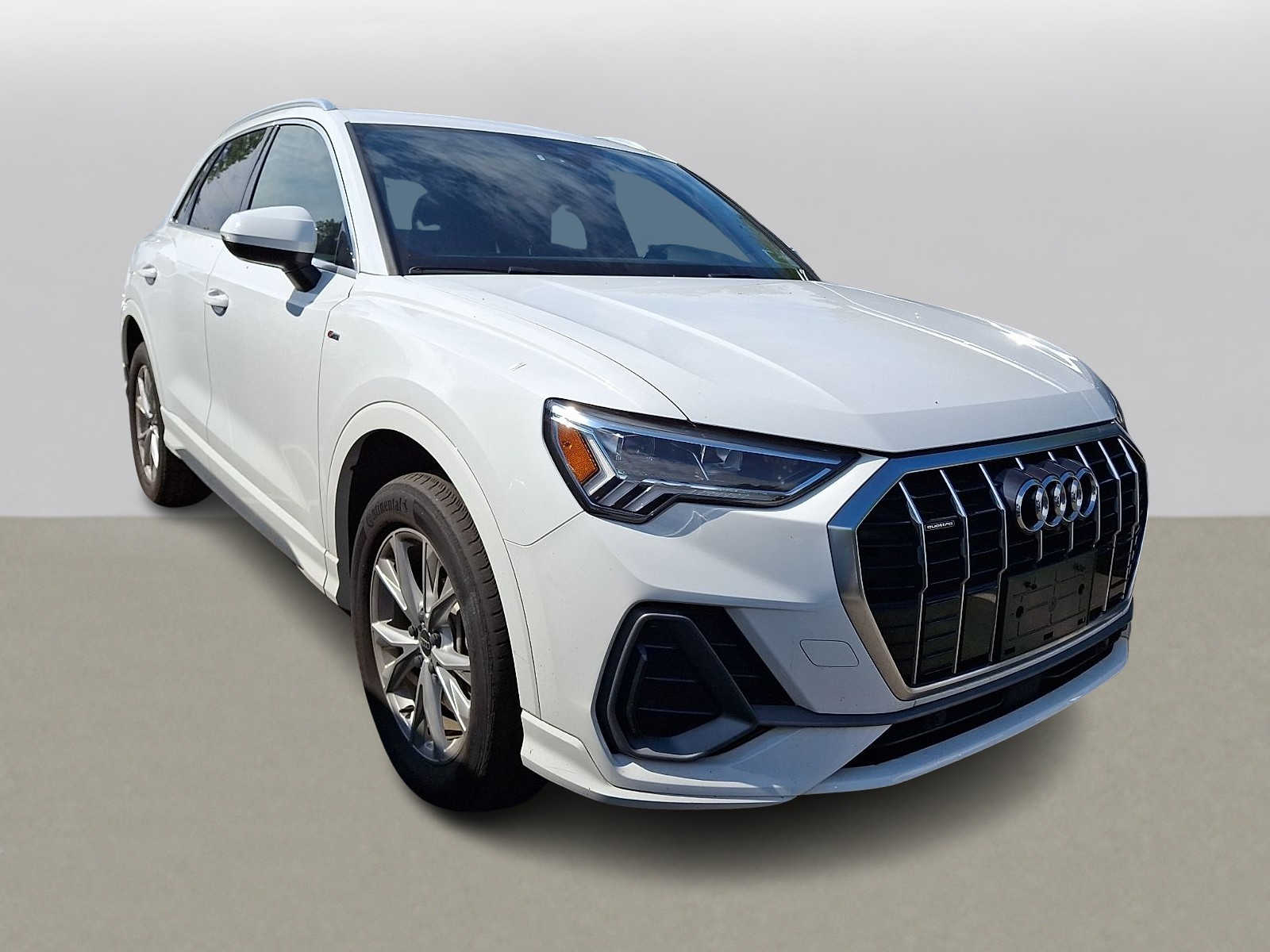 Thumbnail: 2023 Audi Q3 - 2