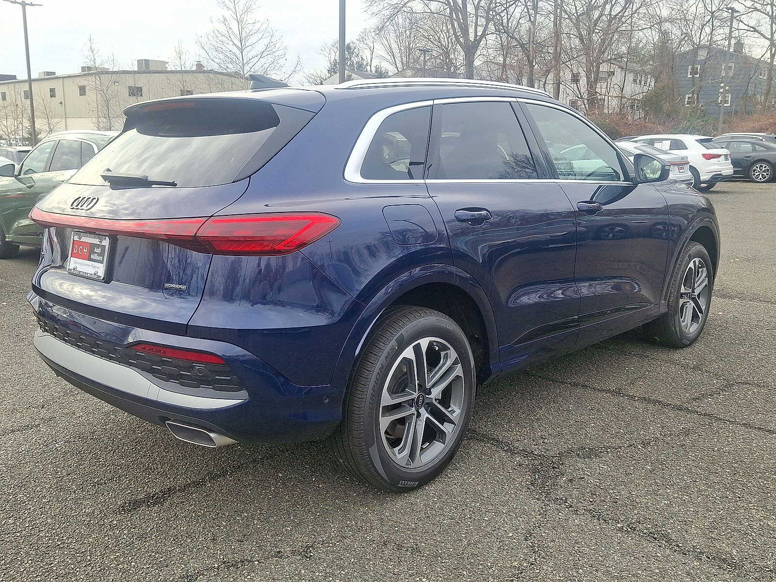 Thumbnail: 2025 Audi Q5 - 11