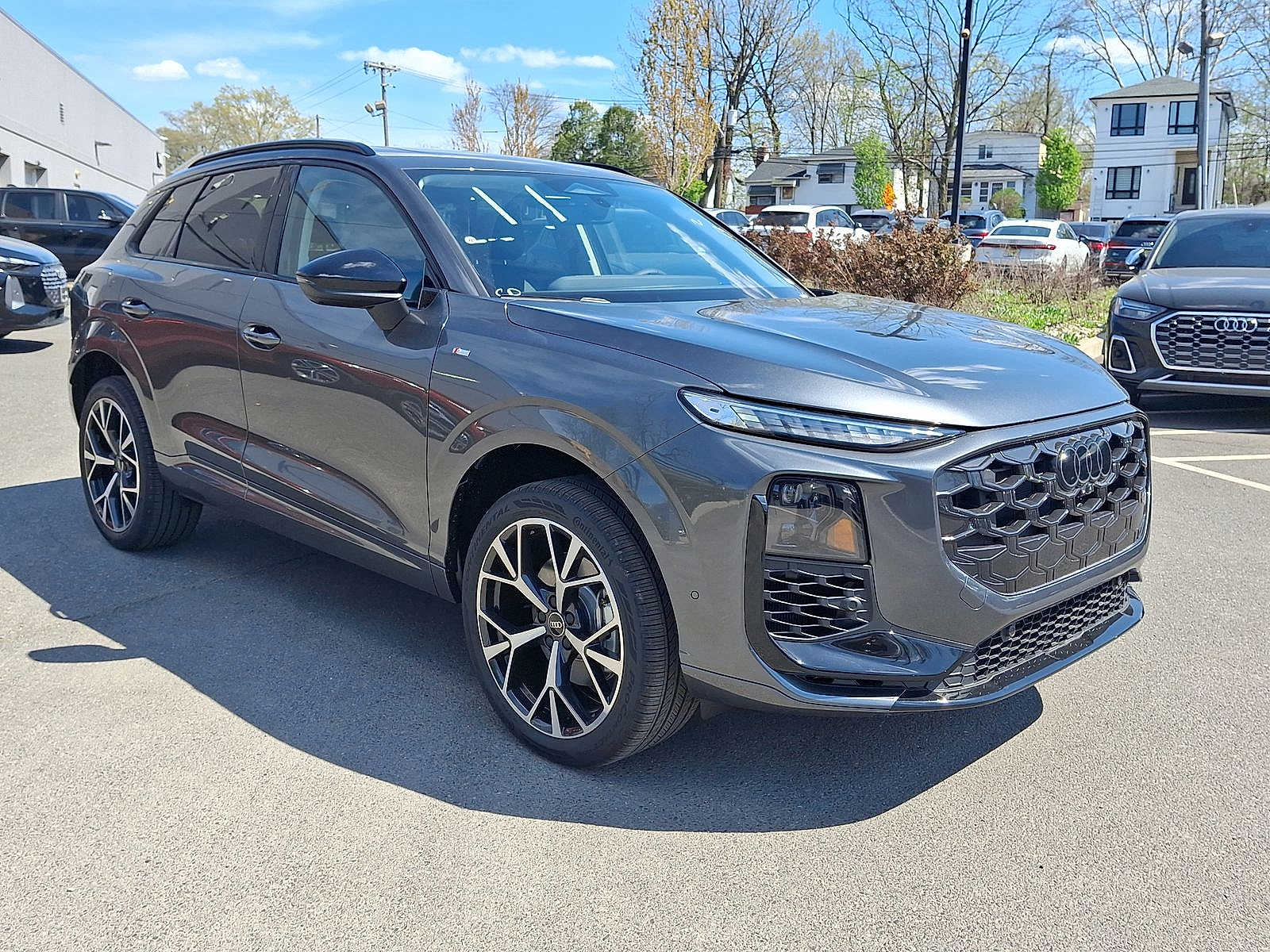 Thumbnail: 2026 Audi Q3 - 10
