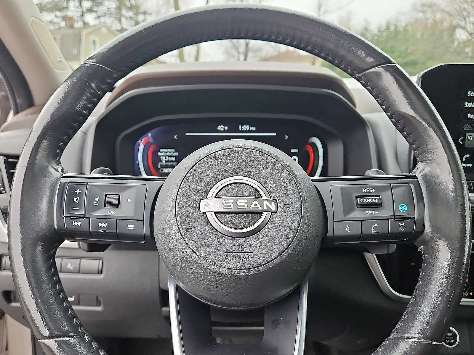 Thumbnail: 2022 Nissan Rogue - 16