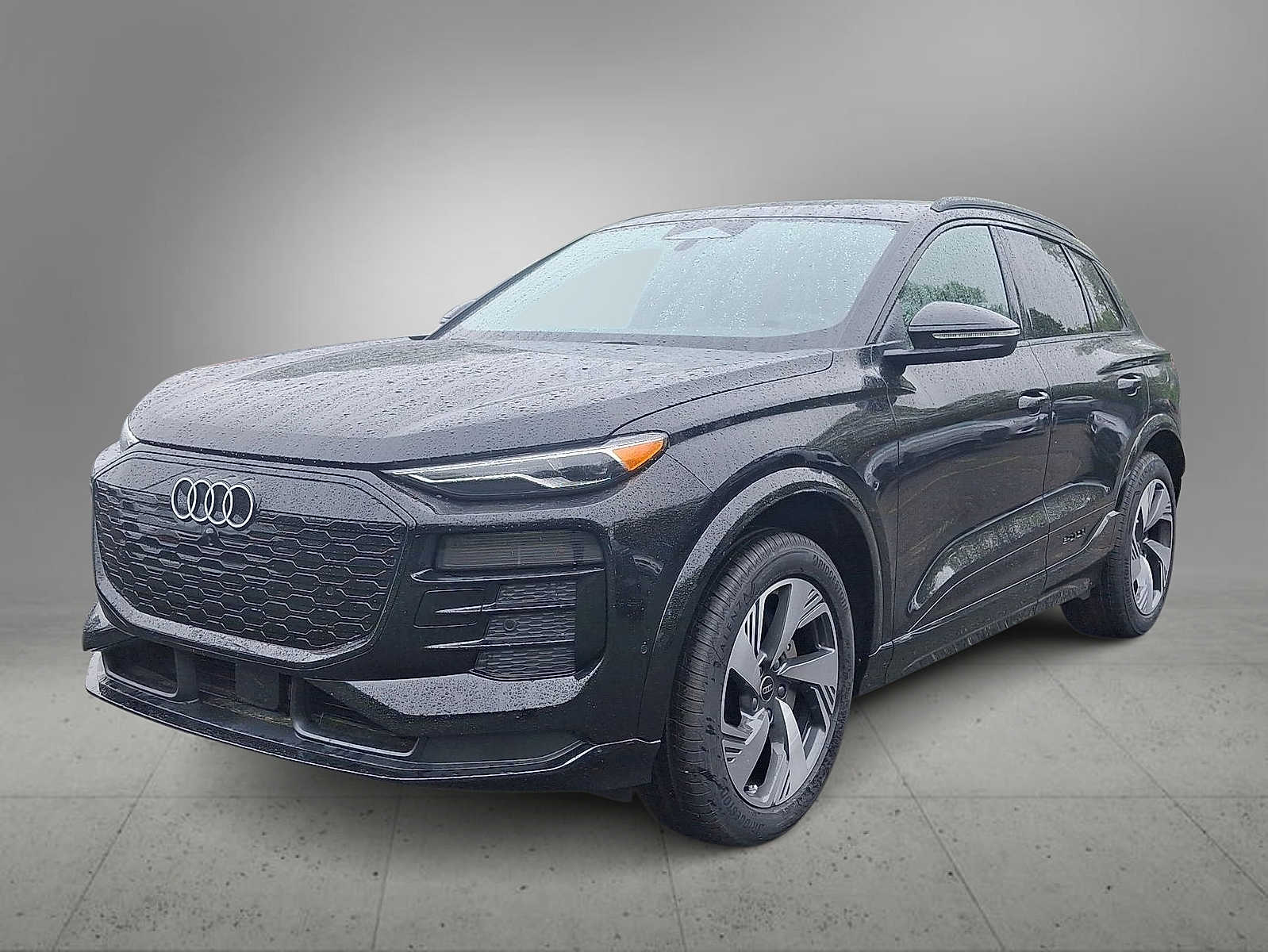 2025 Audi Q6 e-tron Premium -
                  Maplewood, NJ