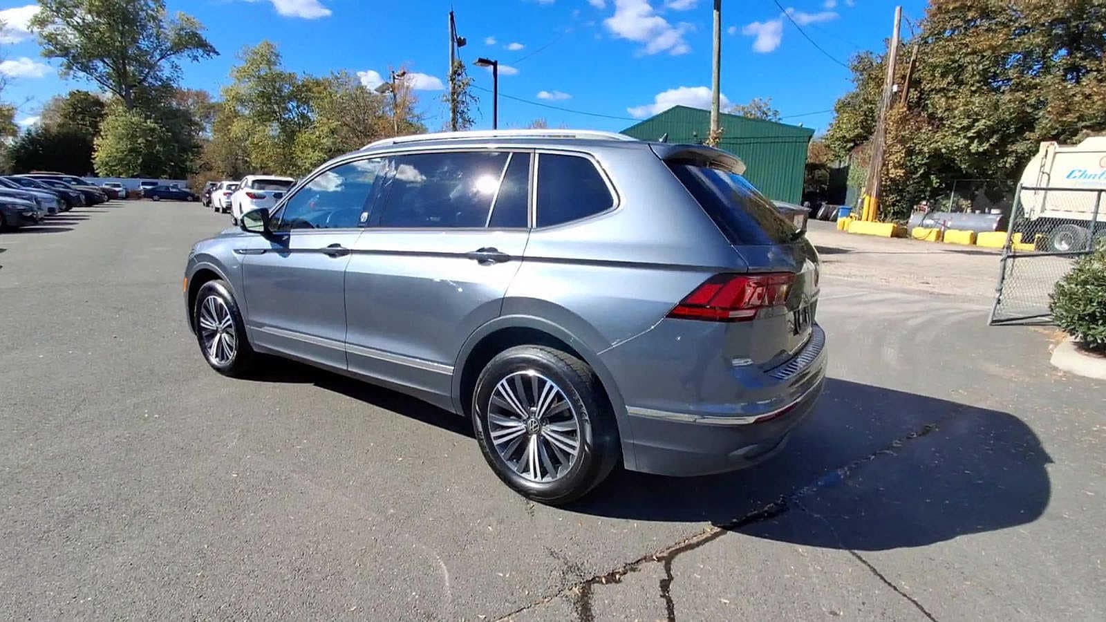 Thumbnail: 2024 Volkswagen Tiguan - 6