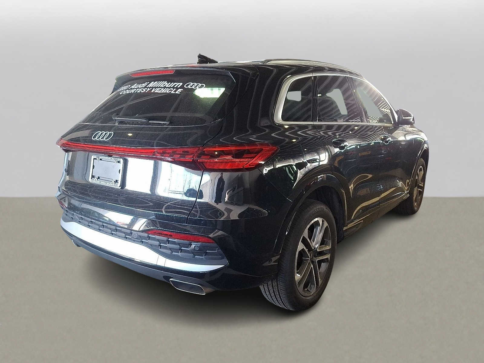 Thumbnail: 2025 Audi Q5 - 3