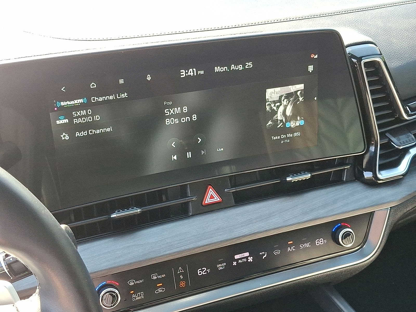 Thumbnail: 2023 Kia Sportage - 12