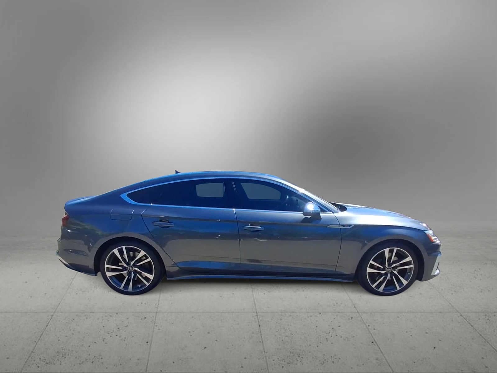 Thumbnail: 2023 Audi S5 - 9