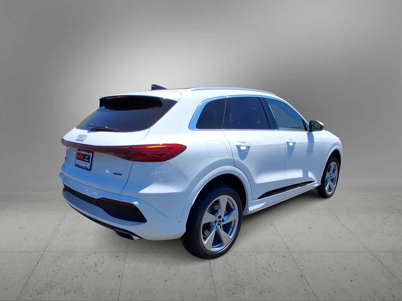 Thumbnail: 2026 Audi Q5 - 8