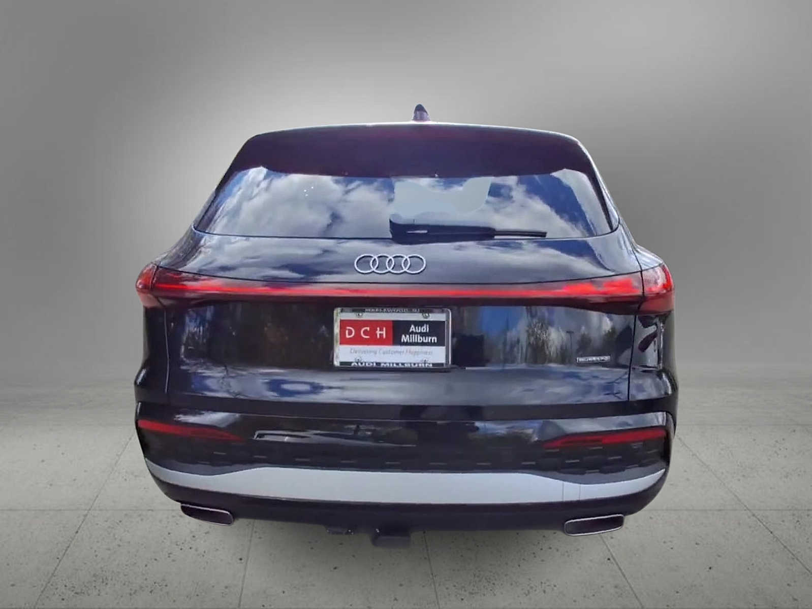 Thumbnail: 2025 Audi Q5 - 7