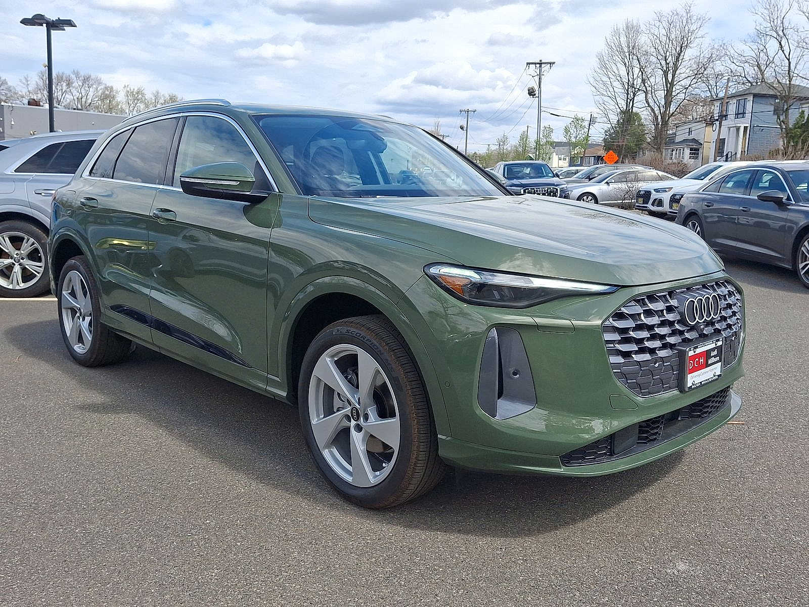 Thumbnail: 2026 Audi Q5 - 10