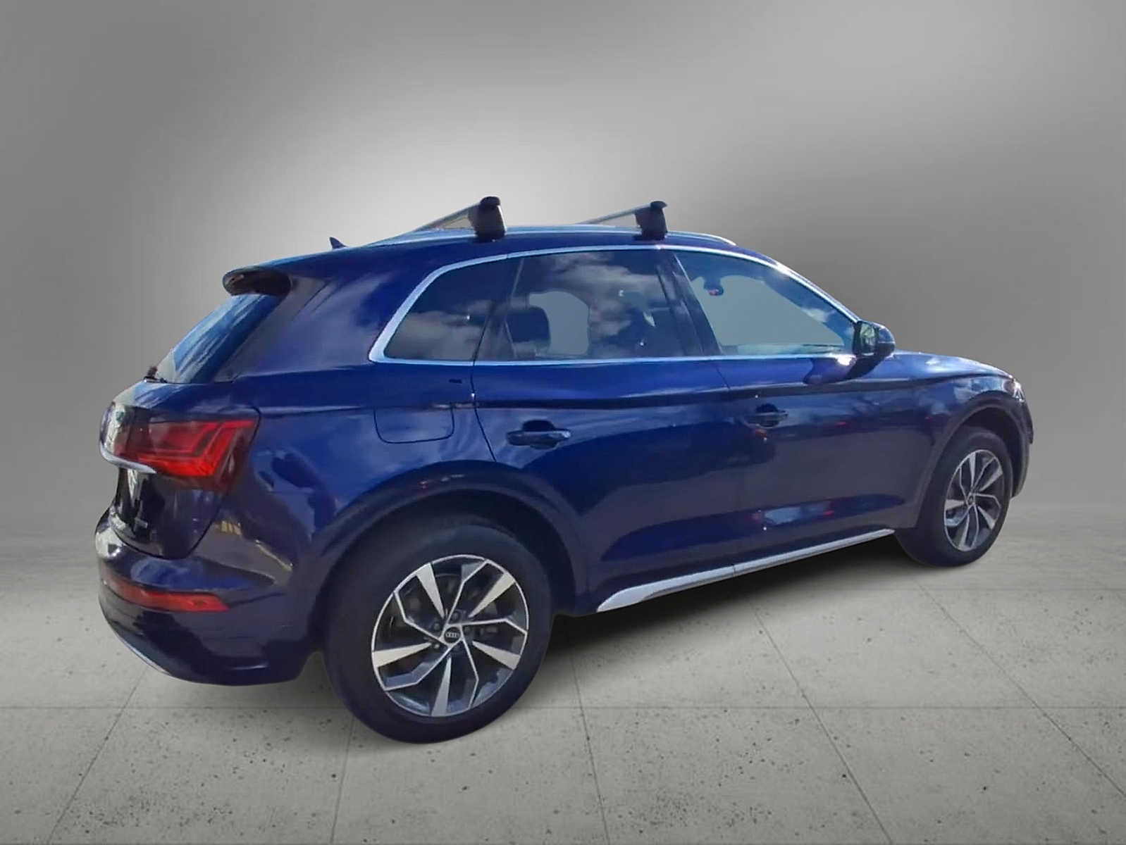 Thumbnail: 2021 Audi Q5 - 8