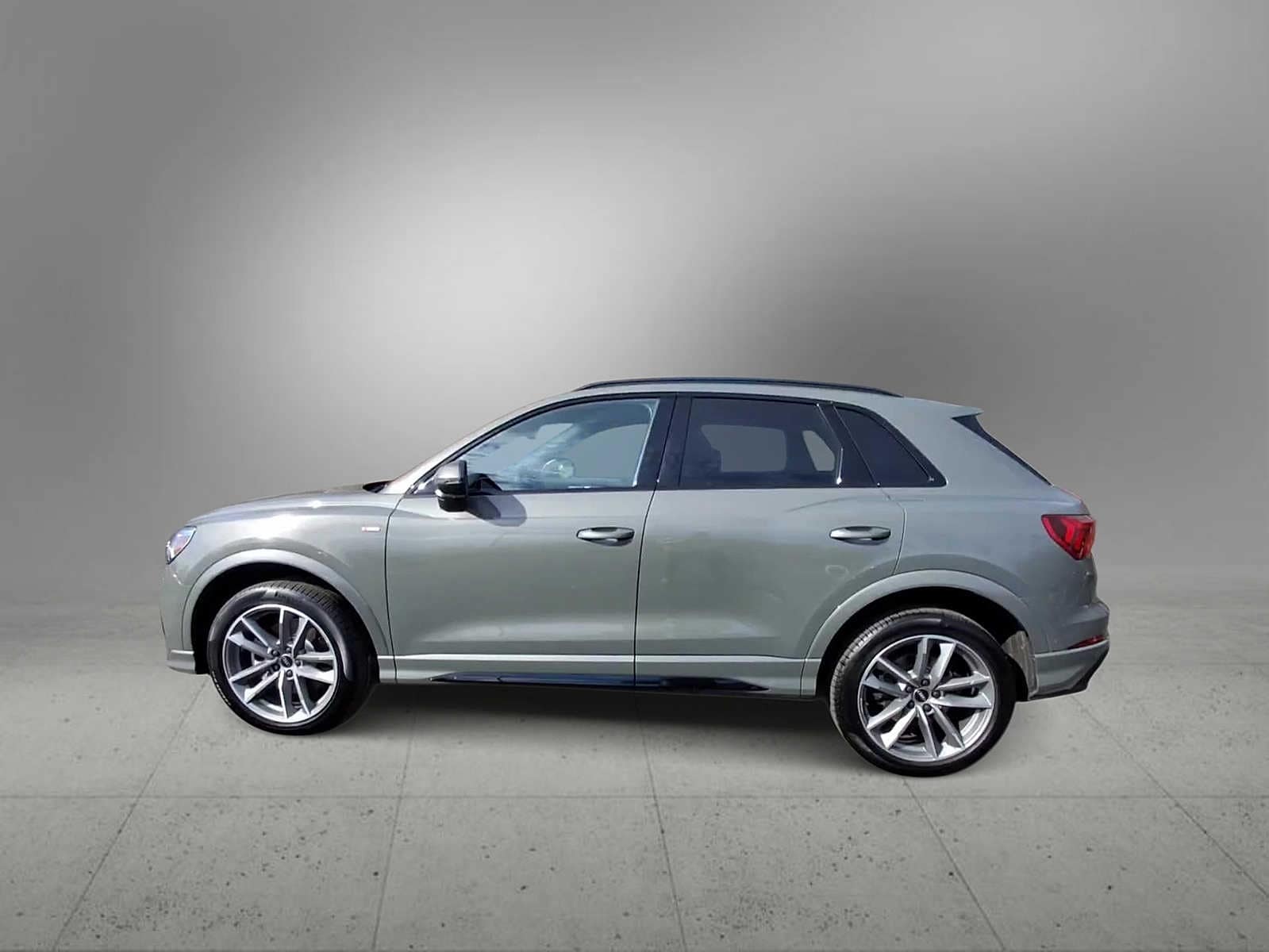 Thumbnail: 2025 Audi Q3 - 5