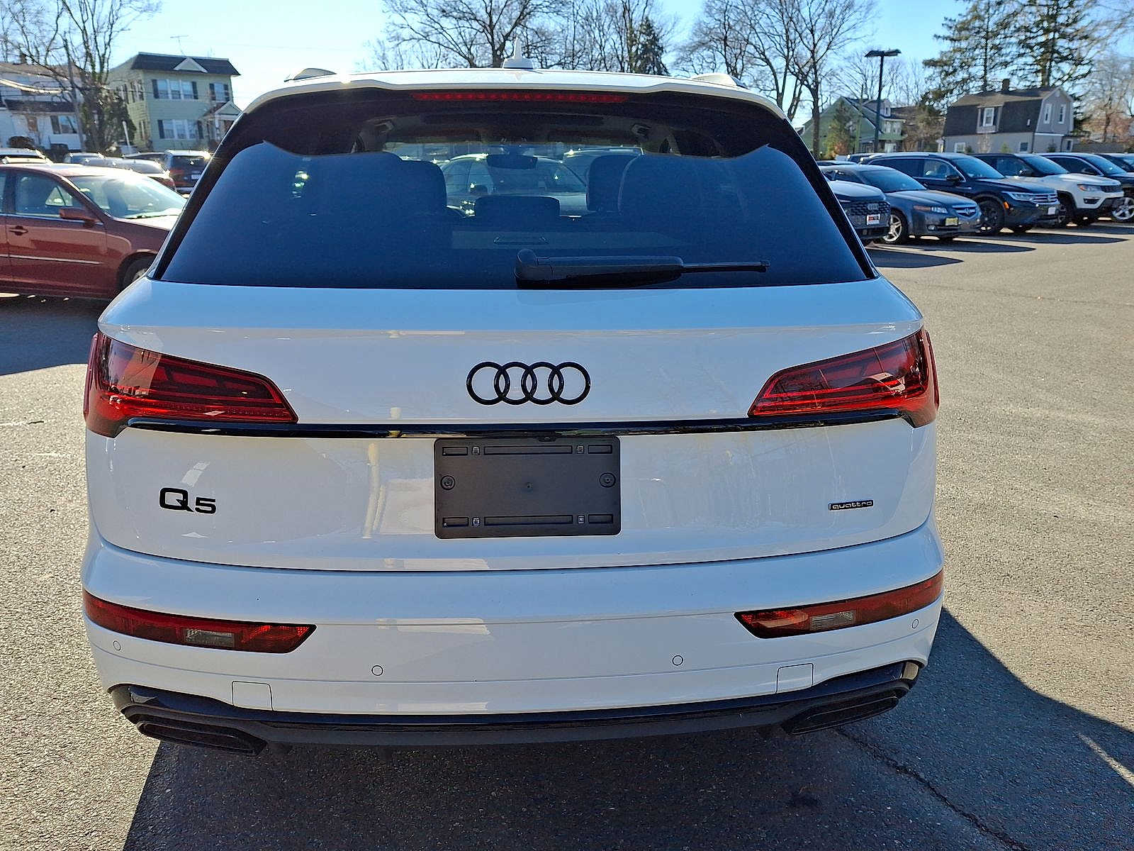 Thumbnail: 2022 Audi Q5 - 23