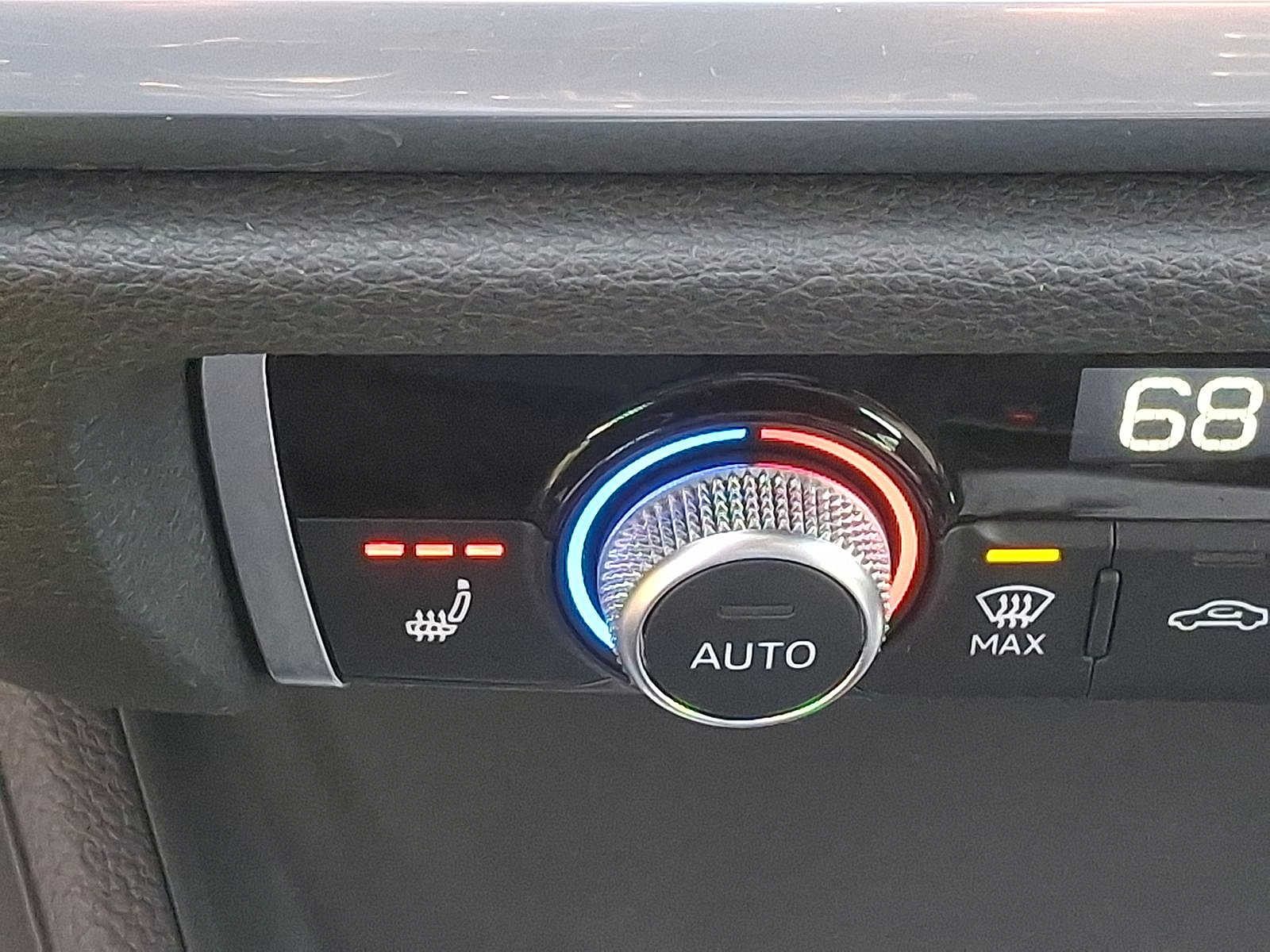 Thumbnail: 2022 Audi Q3 - 16