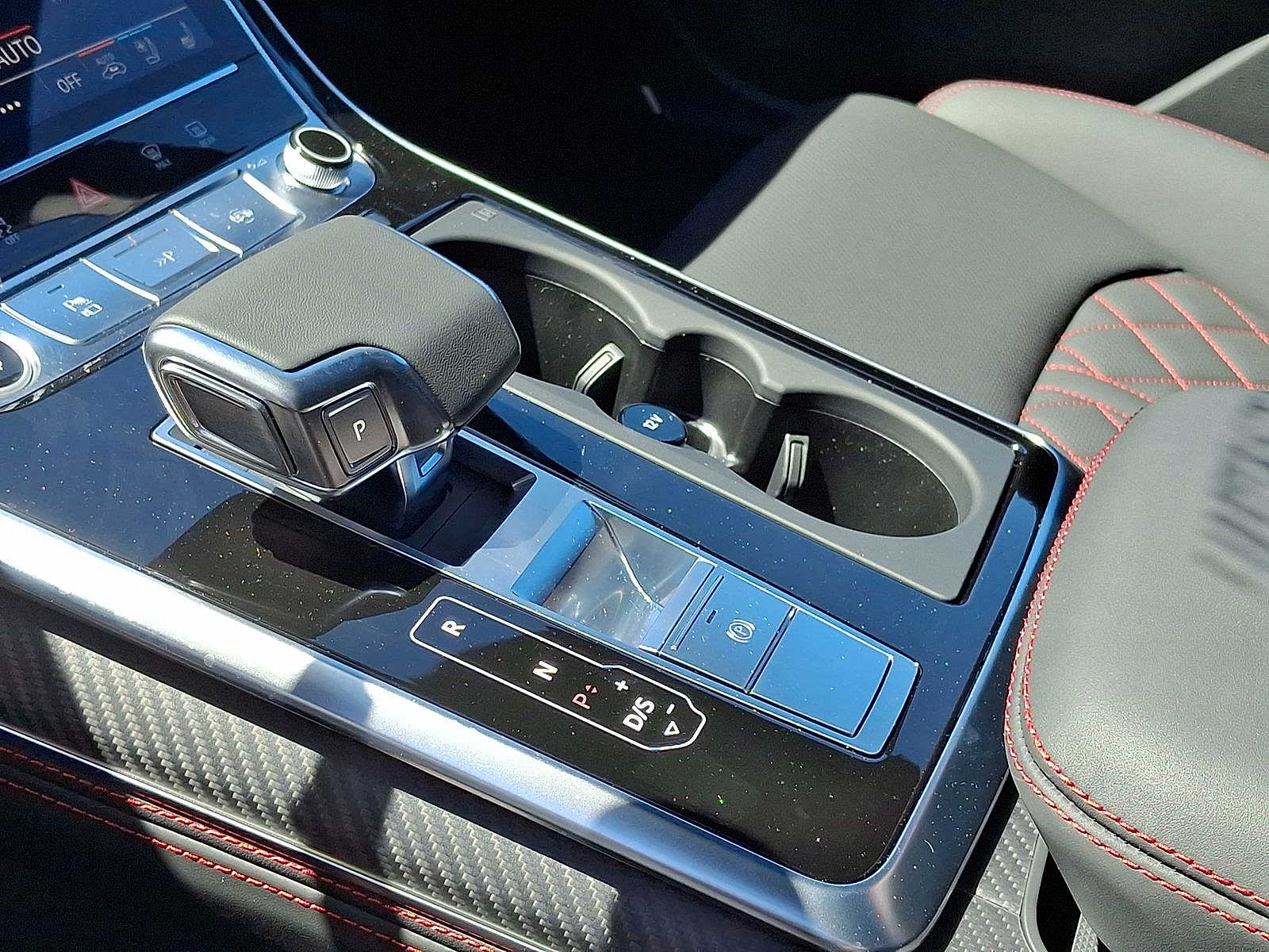 Thumbnail: 2026 Audi Q7 - 15