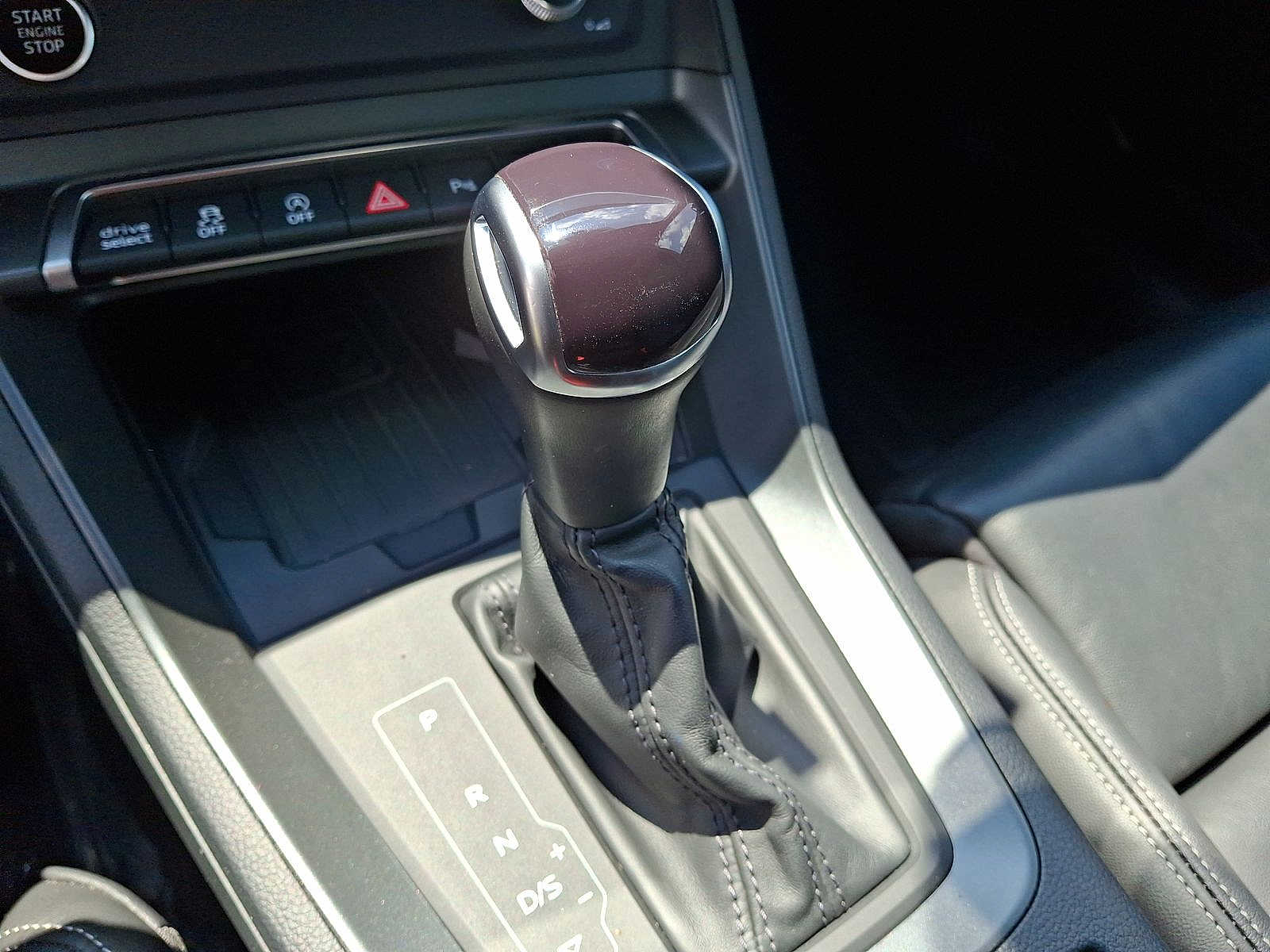 Thumbnail: 2024 Audi Q3 - 18