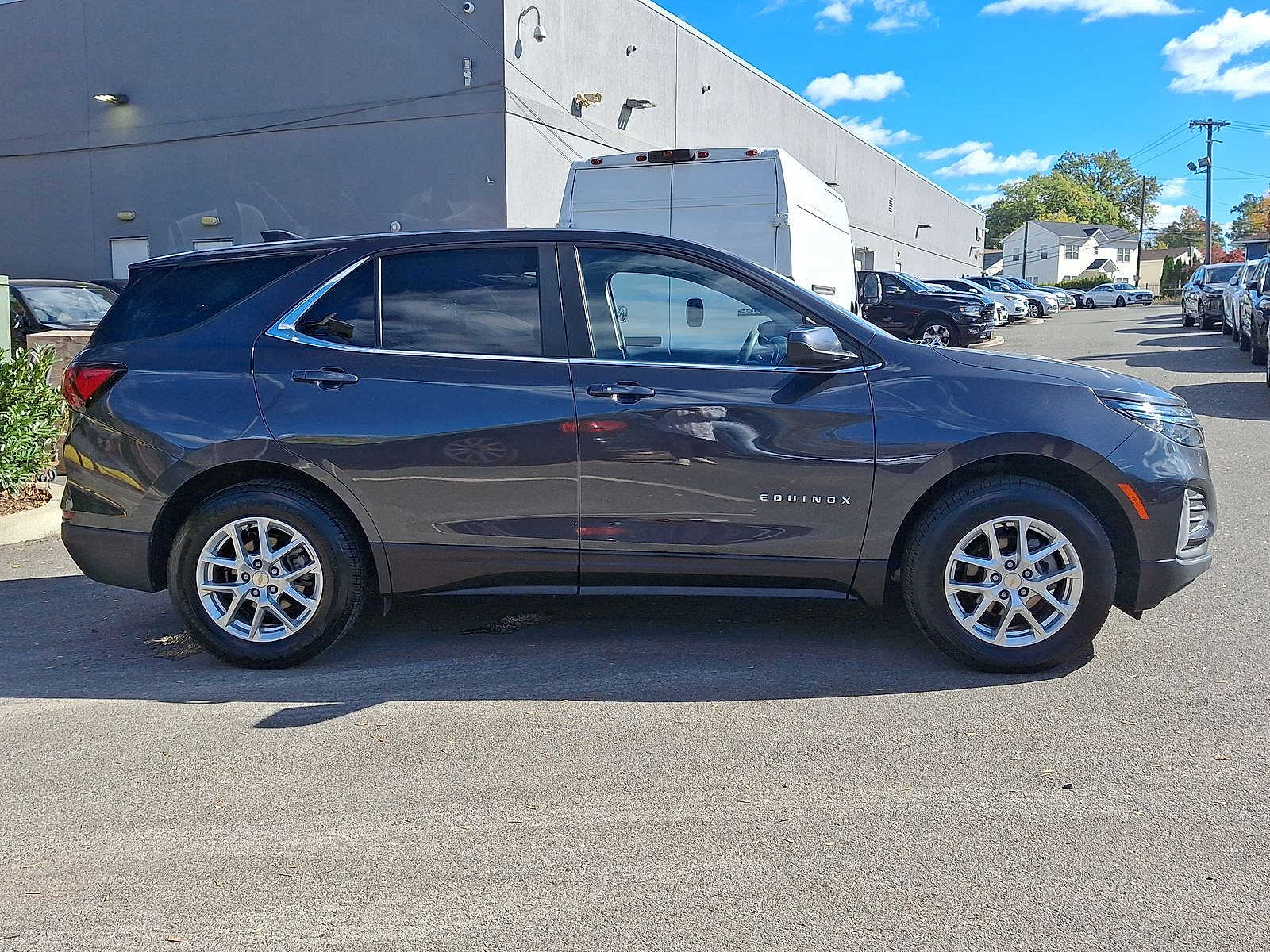 Thumbnail: 2022 Chevrolet Equinox - 23