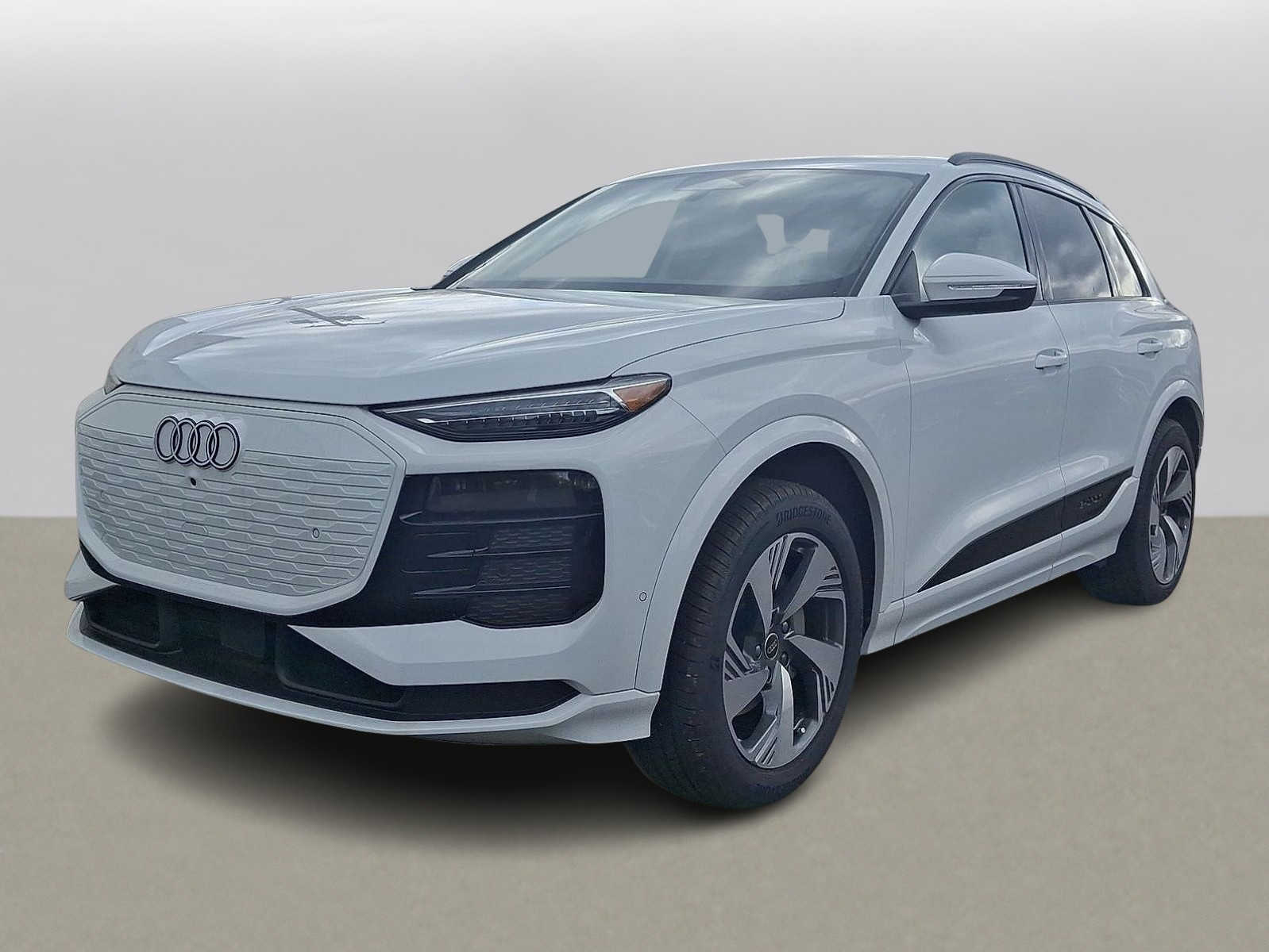 2025 Audi Q6 e-tron Premium Plus -
                  Maplewood, NJ