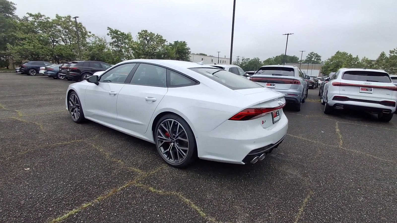 Thumbnail: 2025 Audi S7 - 6