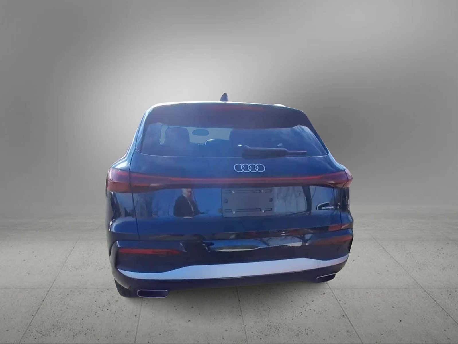 Thumbnail: 2025 Audi Q5 - 7
