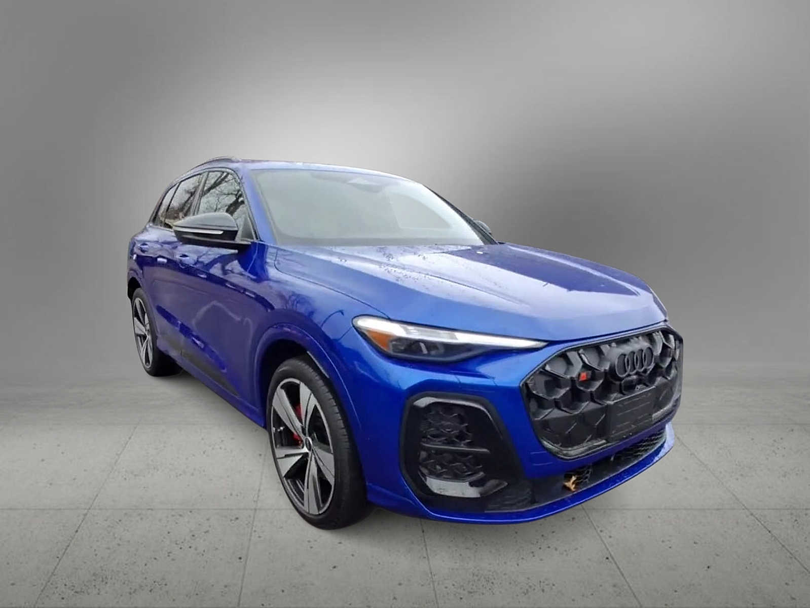 Thumbnail: 2025 Audi SQ5 - 2