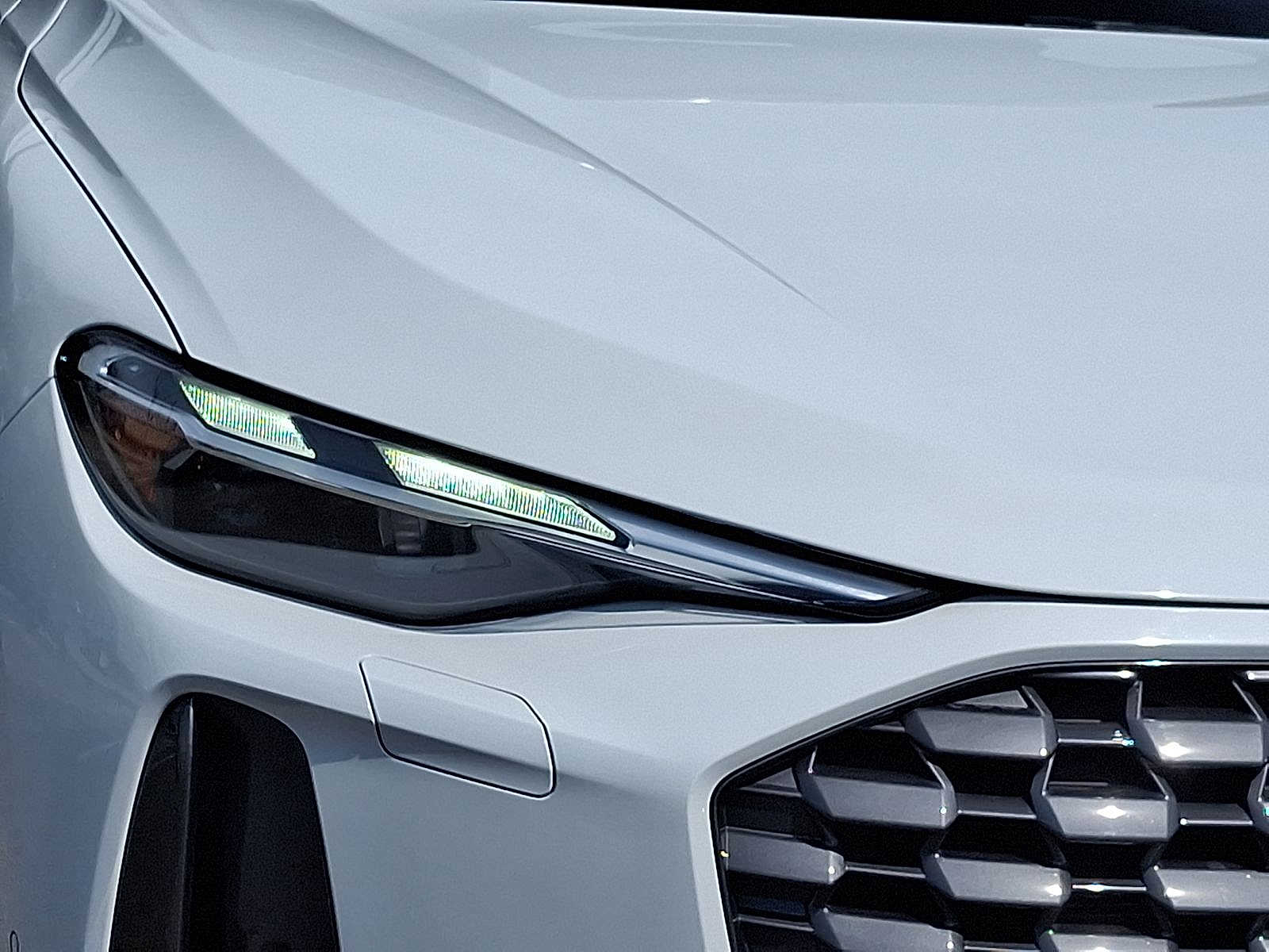 Thumbnail: 2025 Audi Q5 - 28