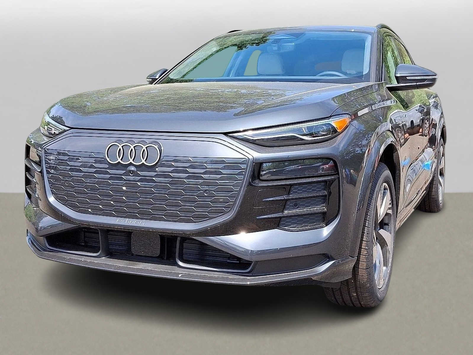 2025 Audi Q6 e-tron Premium -
                  Maplewood, NJ