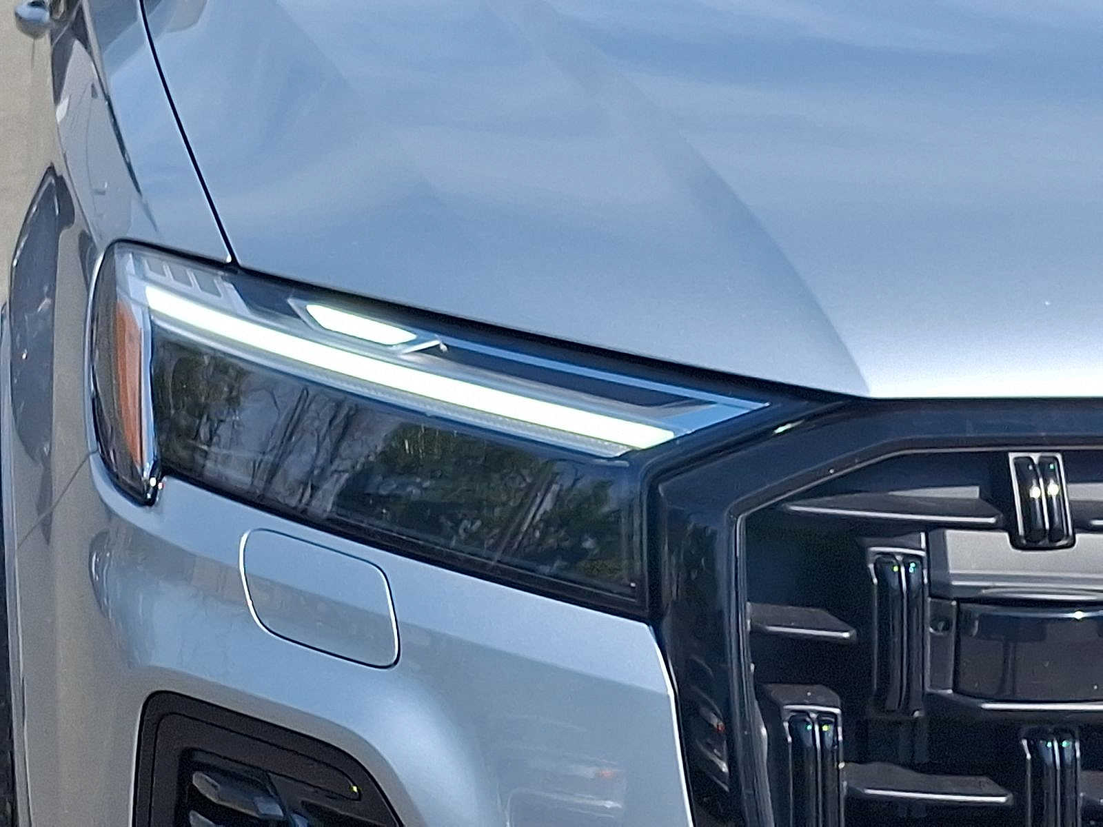 Thumbnail: 2026 Audi Q7 - 27