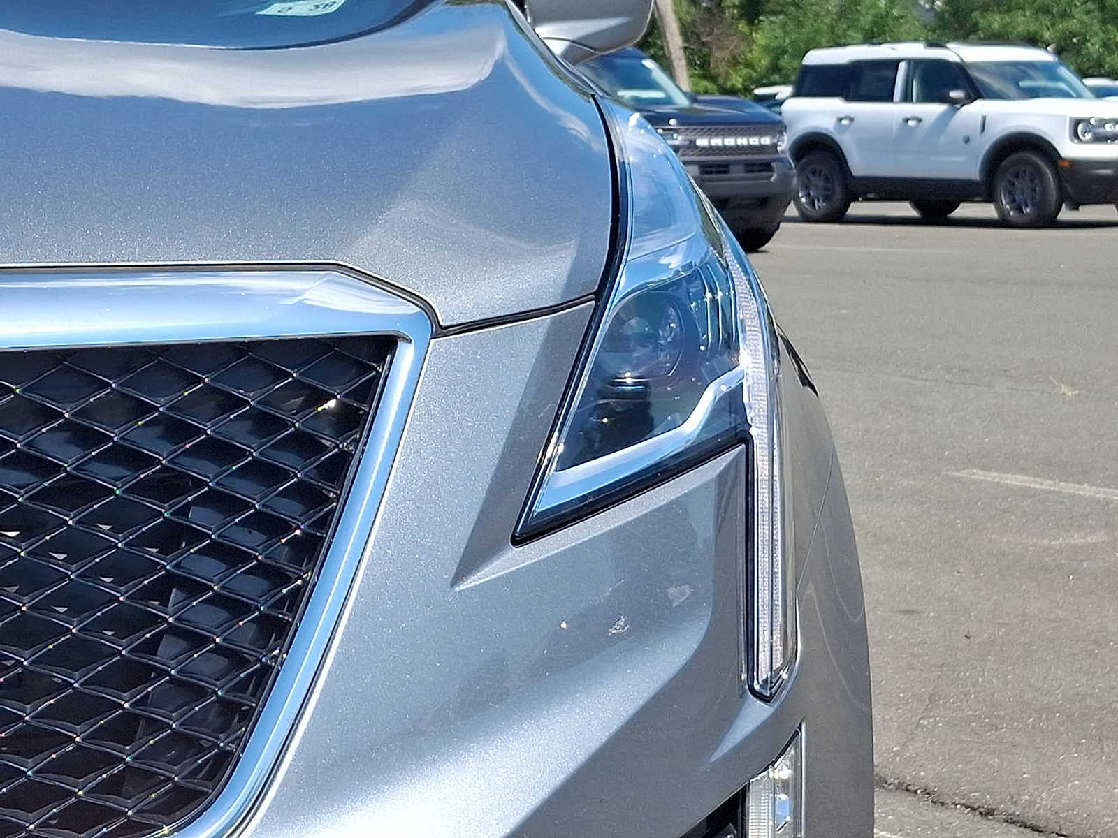 Thumbnail: 2023 Cadillac XT5 - 30