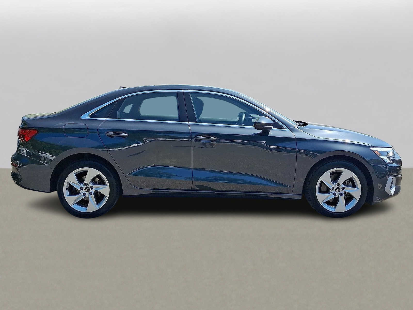 Thumbnail: 2022 Audi A3 - 32