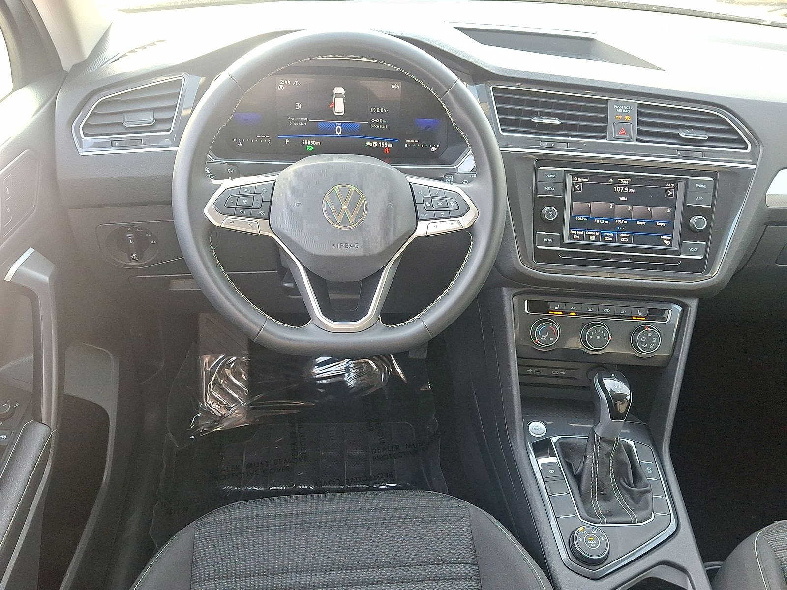 Thumbnail: 2024 Volkswagen Tiguan - 21