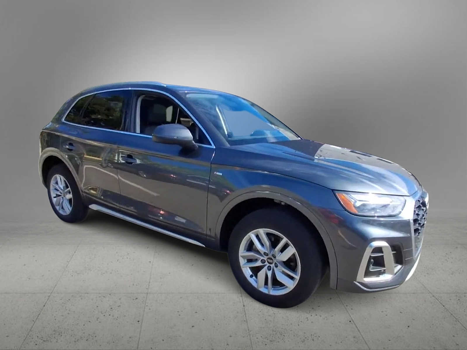 2023 Audi Q5 S line Premium photo 2