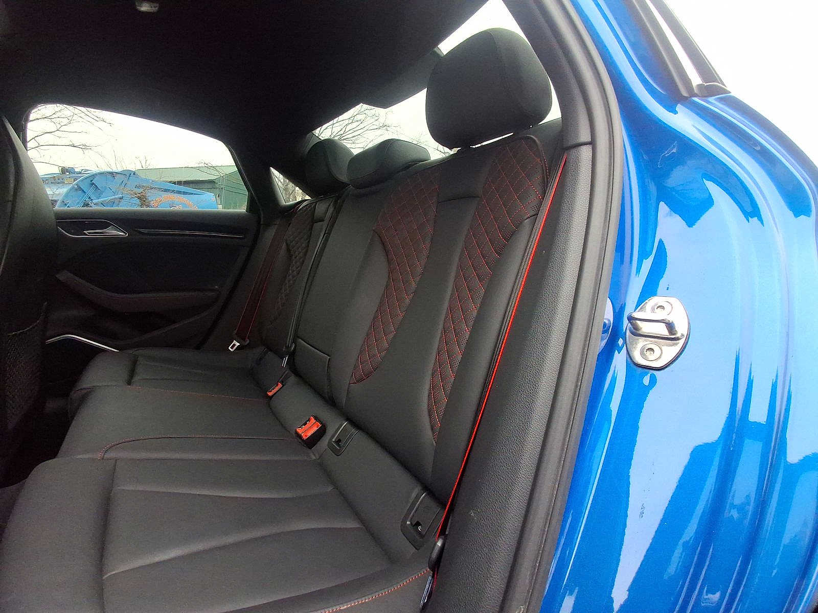 Thumbnail: 2019 Audi RS 3 - 20